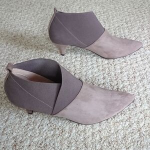 French Sole FS/NY Taupe Suede Ankle boots size 8.5